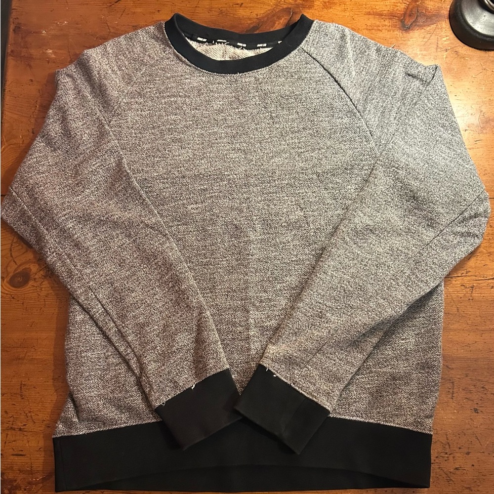 Nike Men's Heathered Gray Crewneck Sweater